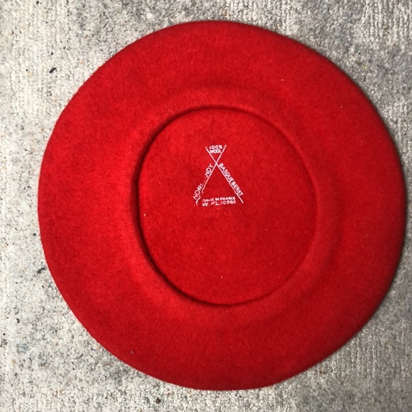 Vintage 1980’s Red 100% Wool Oversized Normandy Basque Beret | Never Worn - Picture 2 of 4